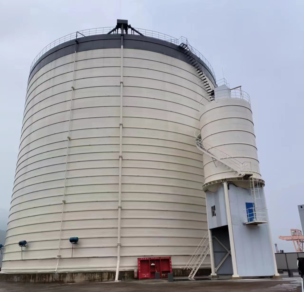 小板镇10万吨水泥钢板库