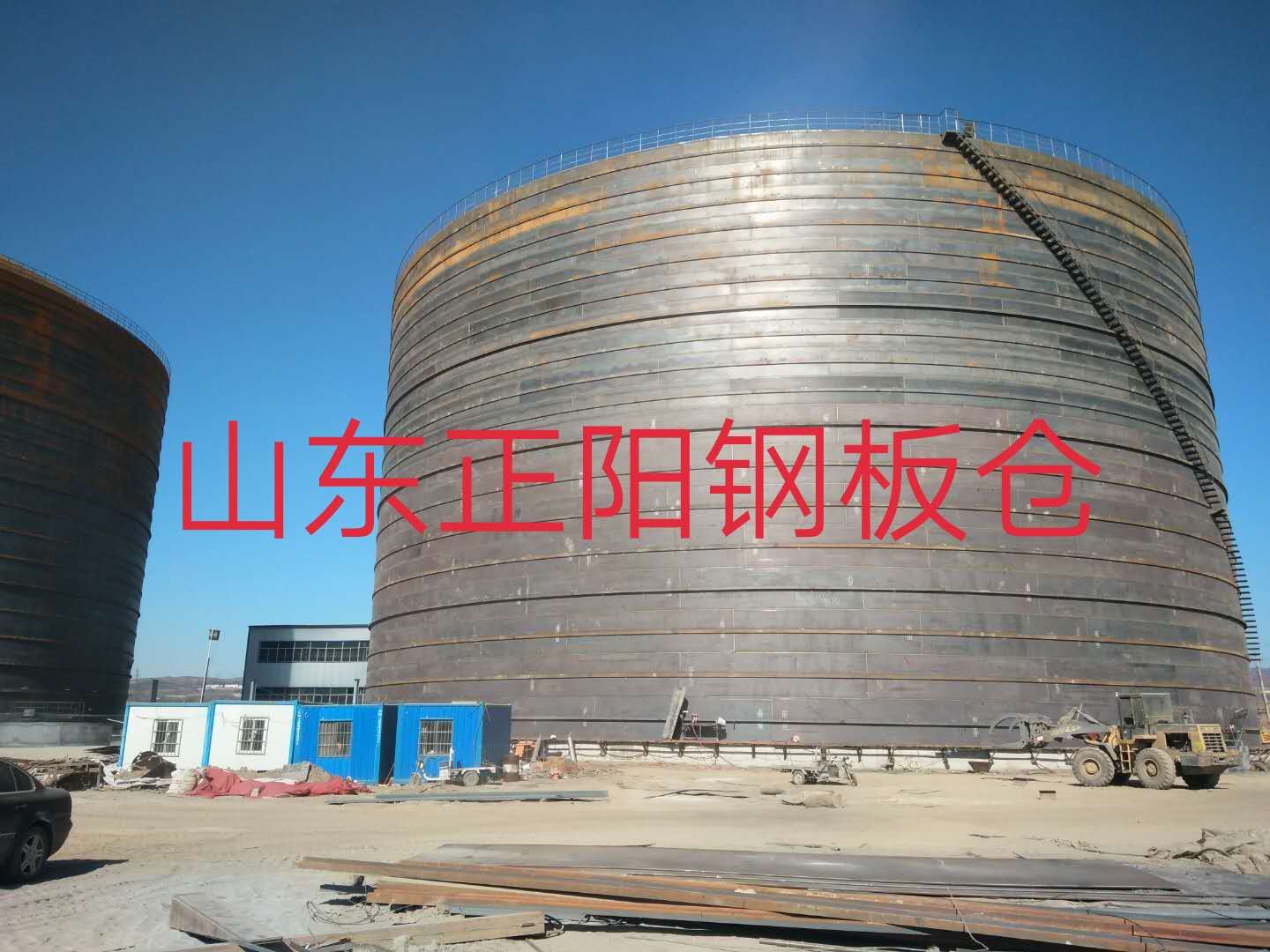 小板镇钢板仓的功能及特点